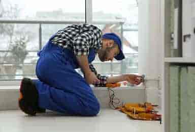 We are offering Expert and Professional Renovation - 华体会